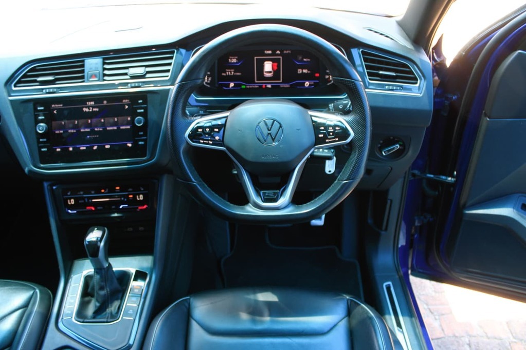 2022 VOLKSWAGEN TIGUAN, Blue, 126000Kms, Automatic, SUV, Petrol, R469 900, Wingfield Motors Kuilsriver