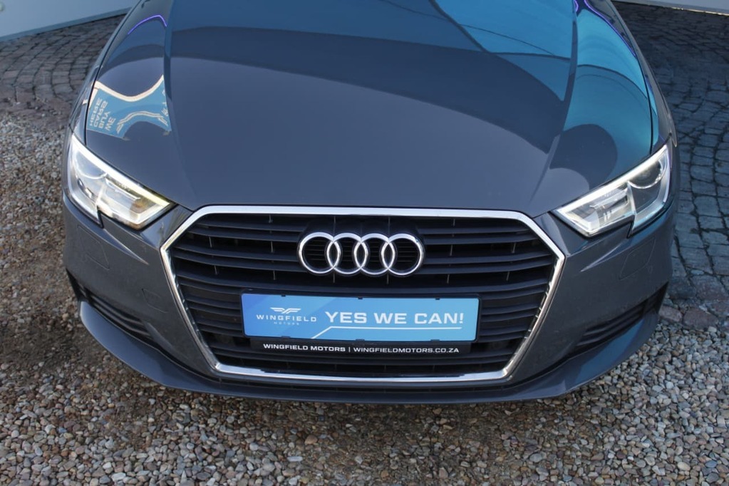 2020 AUDI A3, Blue, 111000Kms, Automatic, Hatchback, Petrol, R319 900, Kuilsriver