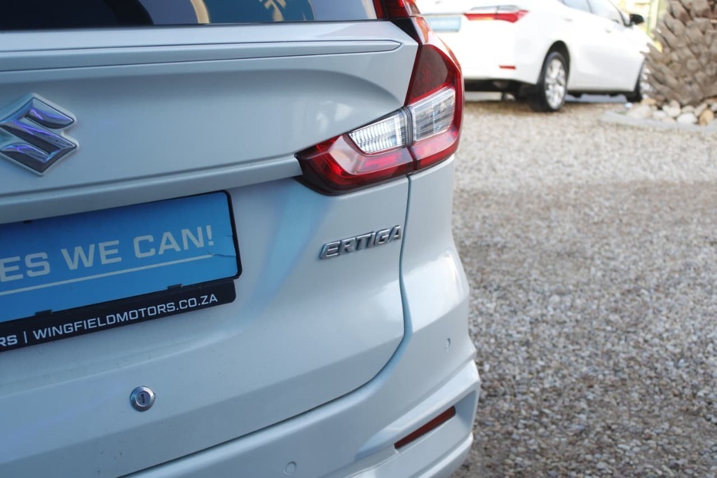 2022 SUZUKI ERTIGA, White, 127800Kms, Manual, , Petrol, R259 900, Kuilsriver