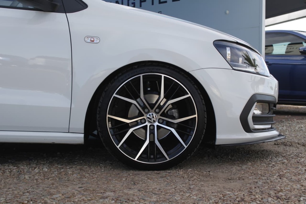 2025 VOLKSWAGEN Polo Vivo, White, 23500Kms, Manual, , Petrol, R299 900, Kuilsriver