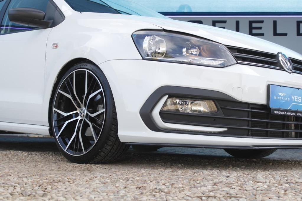 2025 VOLKSWAGEN Polo Vivo, White, 23500Kms, Manual, , Petrol, R299 900, Kuilsriver