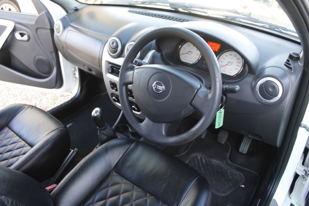 2020 NISSAN NP200, White, 195000Kms, Manual, Bakkie Single Cab, Petrol, R179 900, Kuilsriver