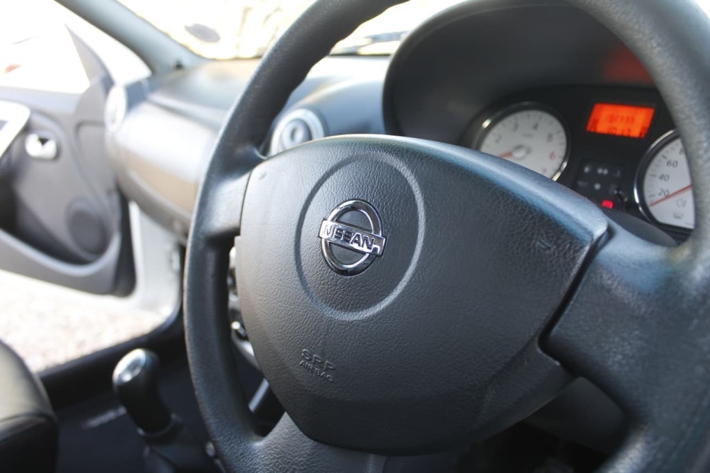 2020 NISSAN NP200, White, 195000Kms, Manual, Bakkie Single Cab, Petrol, R179 900, Kuilsriver