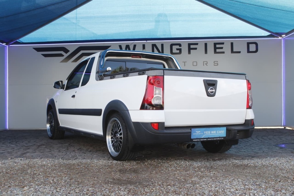 2020 NISSAN NP200, White, 195000Kms, Manual, Bakkie Single Cab, Petrol, R179 900, Kuilsriver