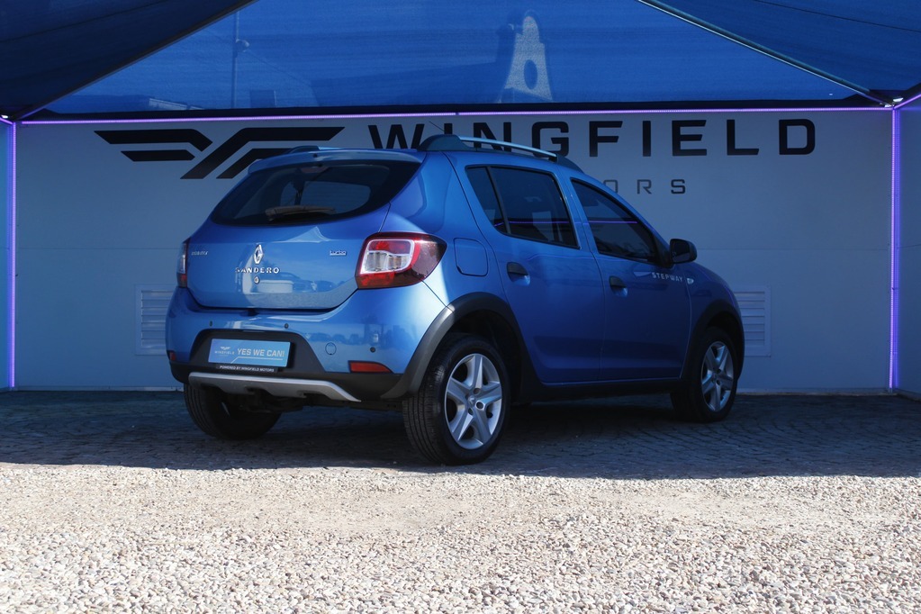 2017 RENAULT SANDERO, Blue, 147000Kms, Manual, Hatchback, Petrol, R119 900, Kuilsriver