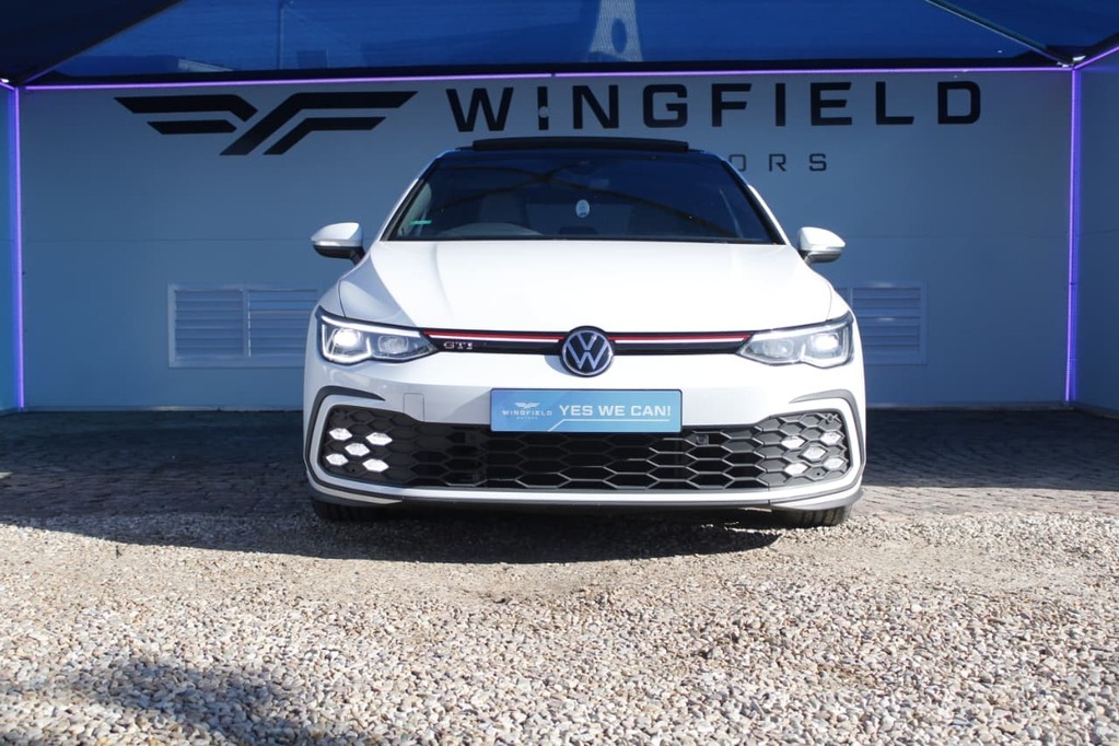 2025 VOLKSWAGEN GOLF 8, White, 48000Kms, Automatic, , Petrol, R699 900, Kuilsriver
