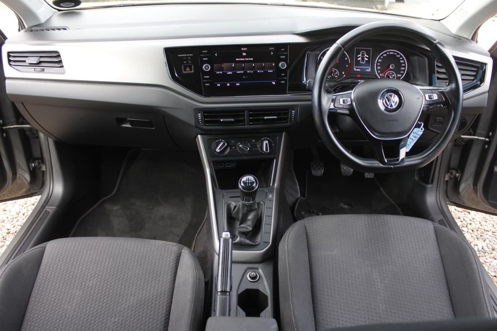 2019 VOLKSWAGEN POLO, Brown, 102500Kms, Manual, , Petrol, R229 900, Kuilsriver
