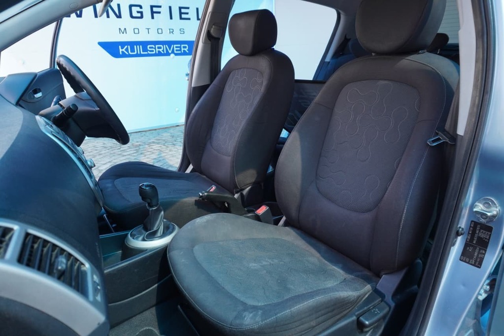 2010 HYUNDAI i20, Blue, 155000Kms, Manual, Hatchback, Petrol, R95 000, Kuilsriver
