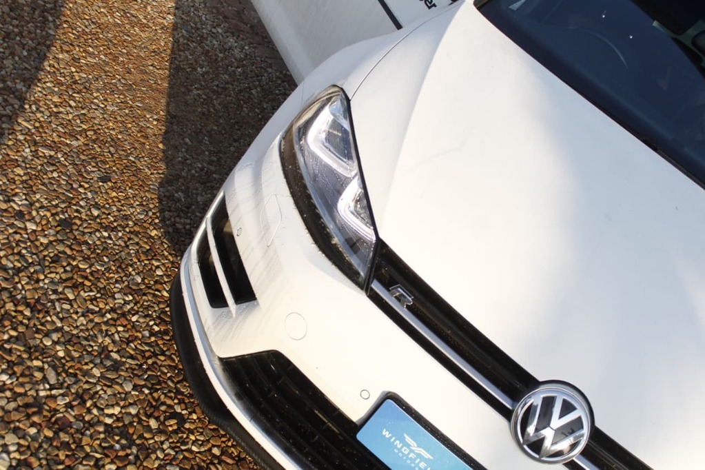 2016 VOLKSWAGEN GOLF 7, White, 74070Kms, Automatic, Hatchback, Petrol, R549 990, Kuilsriver