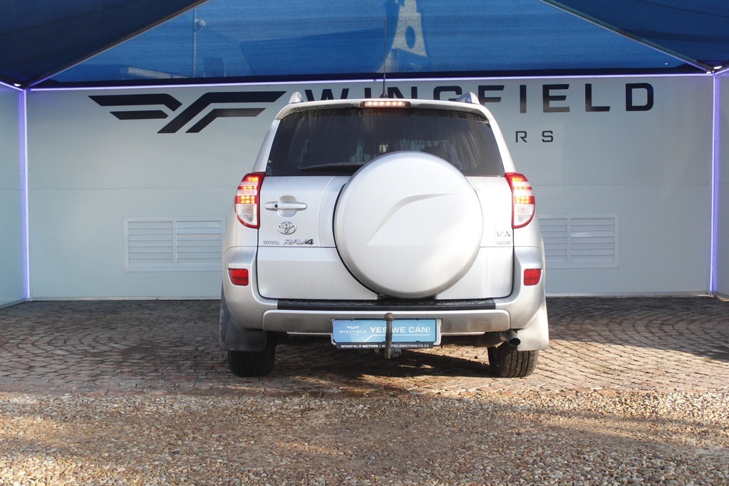 2012 TOYOTA RAV 4, Silver, 275000Kms, Manual, SUV, Diesel, R179 900, Kuilsriver