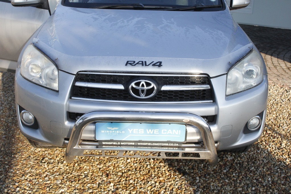 2012 TOYOTA RAV 4, Silver, 275000Kms, Manual, SUV, Diesel, R179 900, Kuilsriver