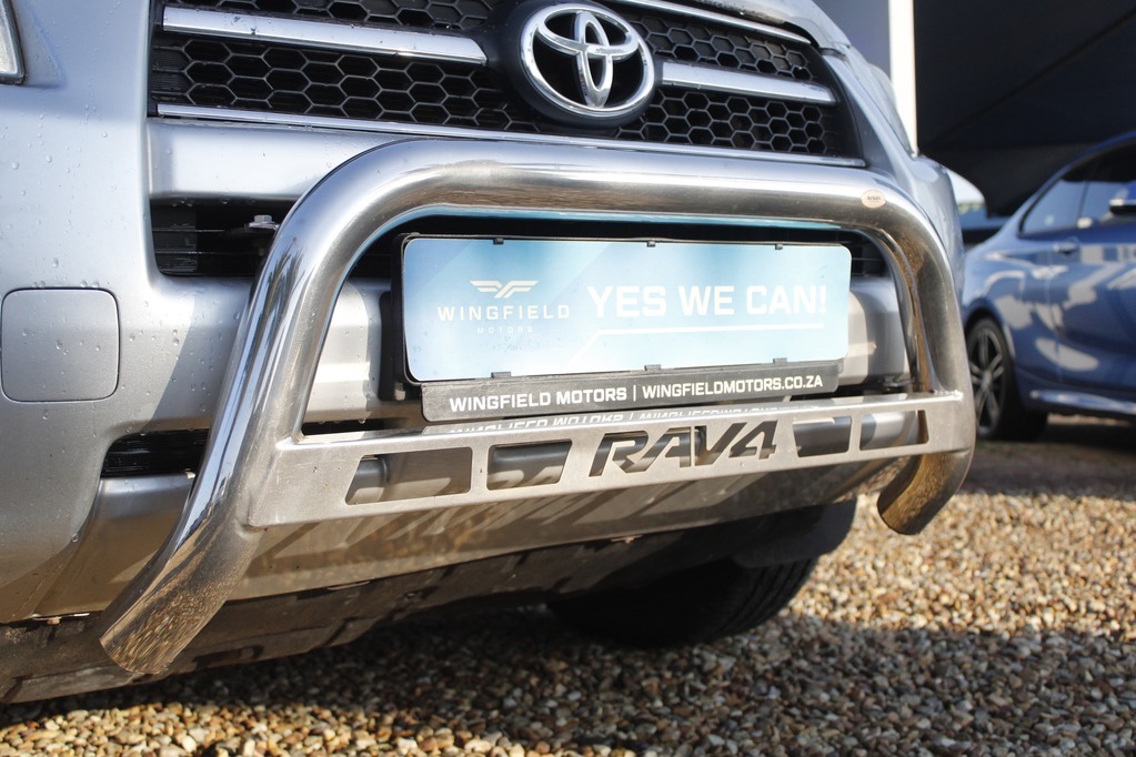 2012 TOYOTA RAV 4, Silver, 275000Kms, Manual, SUV, Diesel, R179 900, Kuilsriver