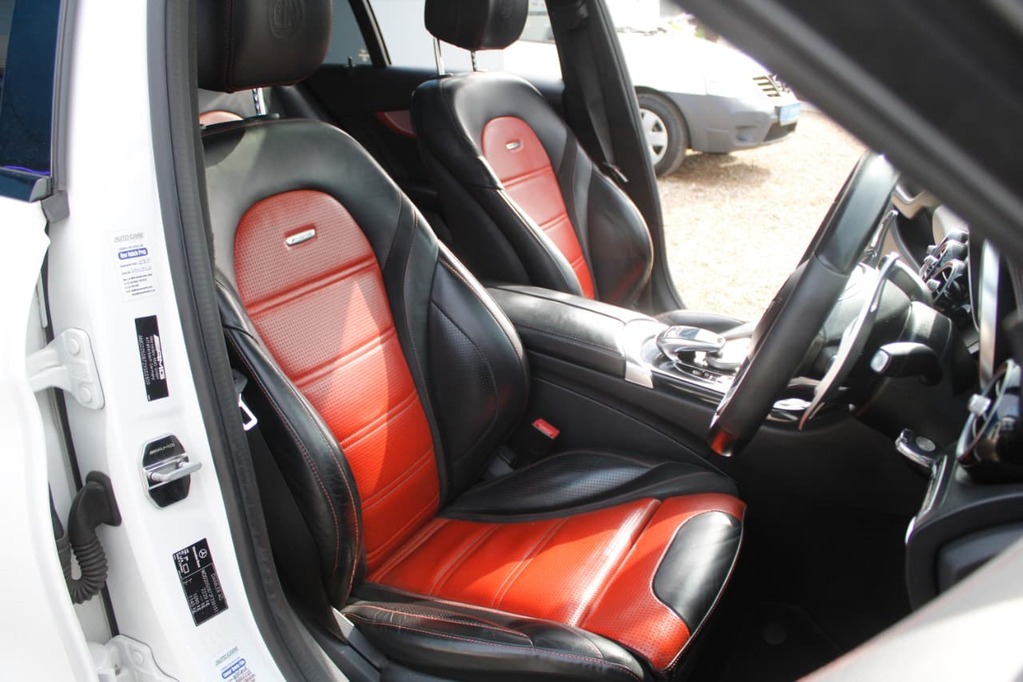 2015 MERCEDES-BENZ C CLASS, White, 132000Kms, Automatic, Sedan, Petrol, R679 900, Kuilsriver