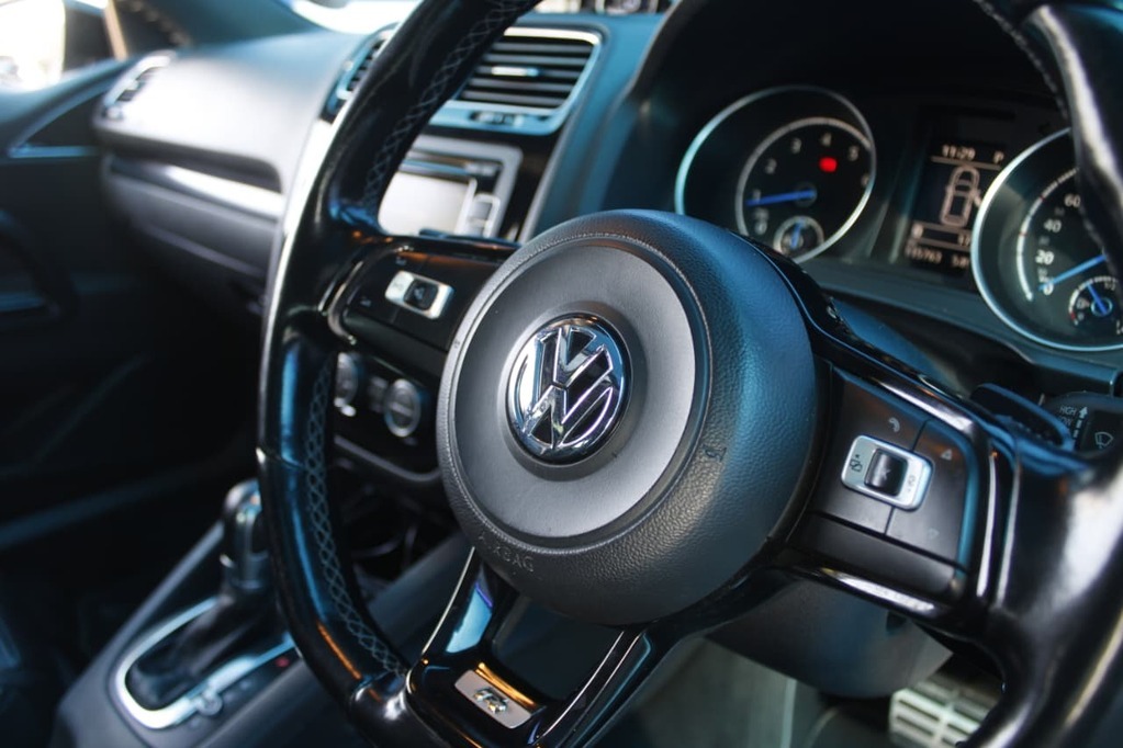 2015 VOLKSWAGEN SCIROCCO, White, 117000Kms, Automatic, Coupe, Petrol, R319 900, Kuilsriver