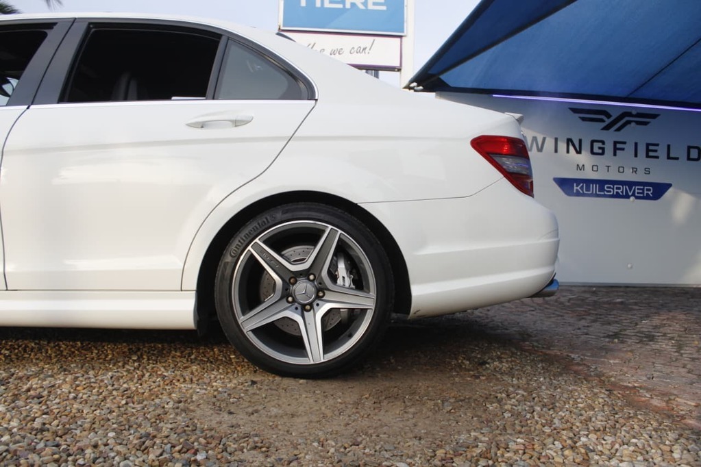2008 MERCEDES-BENZ C CLASS SEDAN, White, 148892Kms, Automatic, Sedan, Petrol, R549 900, Kuilsriver