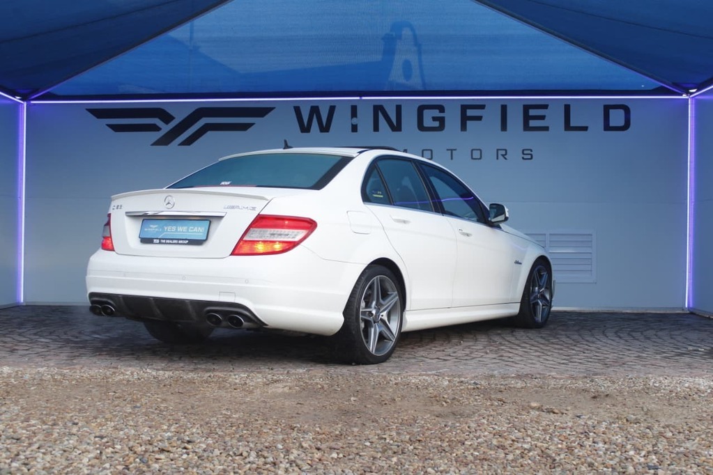 2008 MERCEDES-BENZ C CLASS SEDAN, White, 148892Kms, Automatic, Sedan, Petrol, R549 900, Kuilsriver