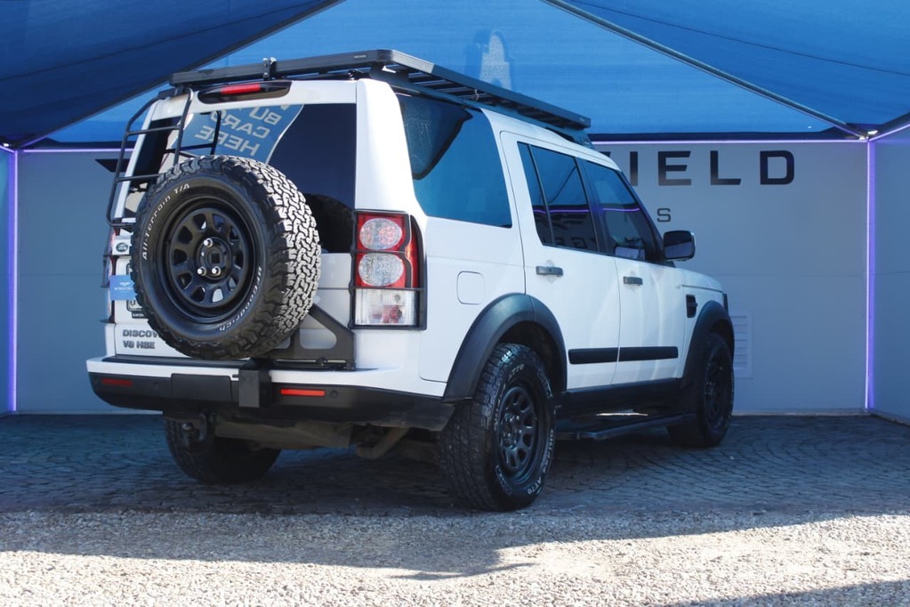 2011 LAND ROVER DISCOVERY, White, 301035Kms, Automatic, SUV, Petrol, R269 900, Kuilsriver