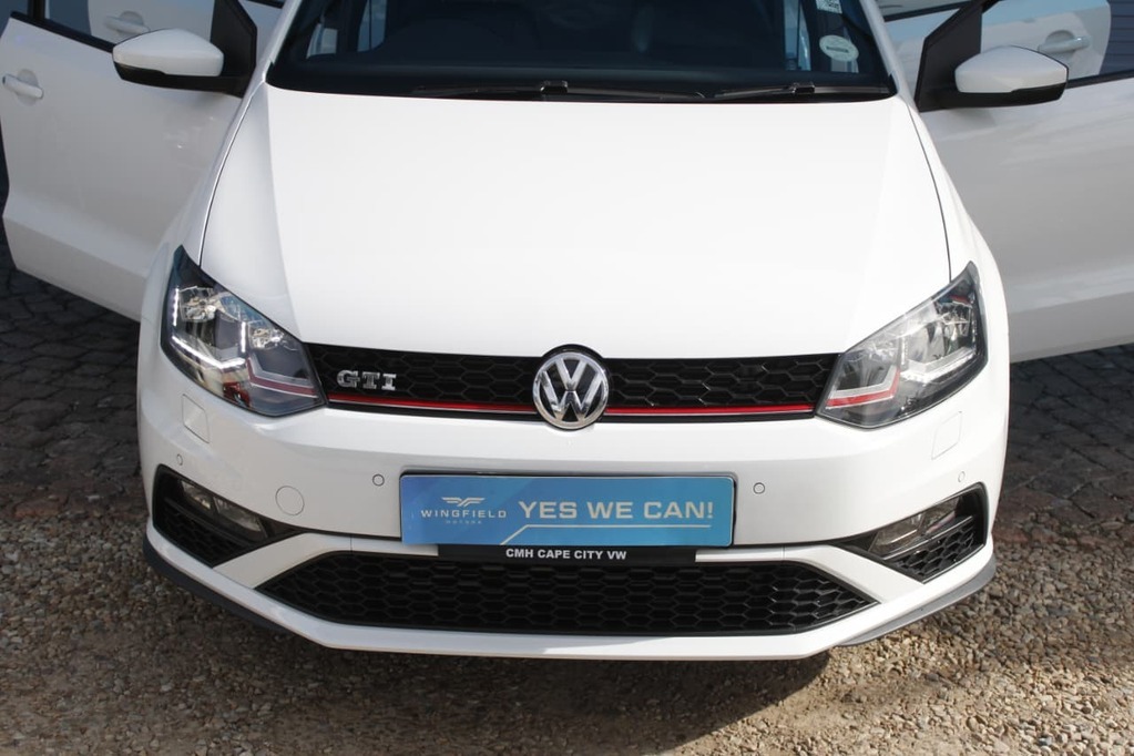 2016 VOLKSWAGEN POLO, White, 30250Kms, Automatic, Hatchback, Petrol, R359 900, Kuilsriver