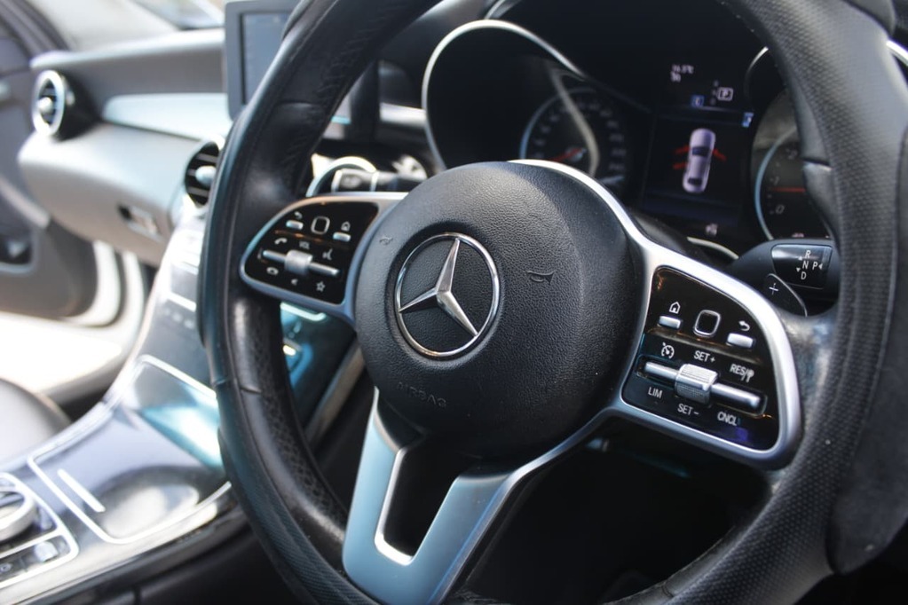 2021 MERCEDES-BENZ C CLASS, White, 155000Kms, Automatic, Sedan, Petrol, R369 900, Kuilsriver