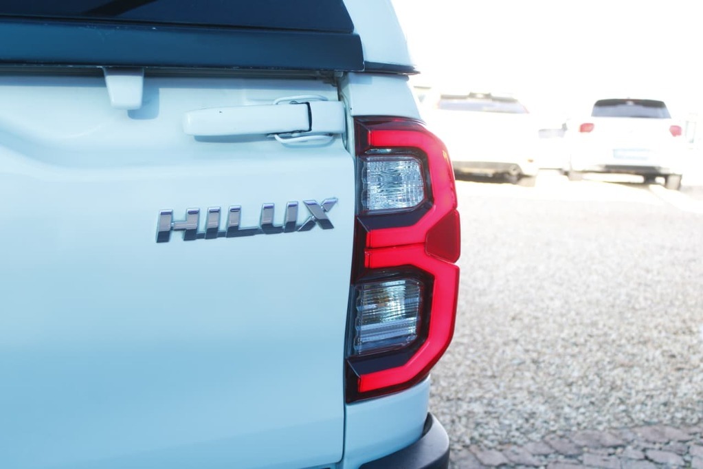 2019 TOYOTA HILUX, White, 102000Kms, Manual, Bakkie Single Cab, Diesel, R359 900, Kuilsriver