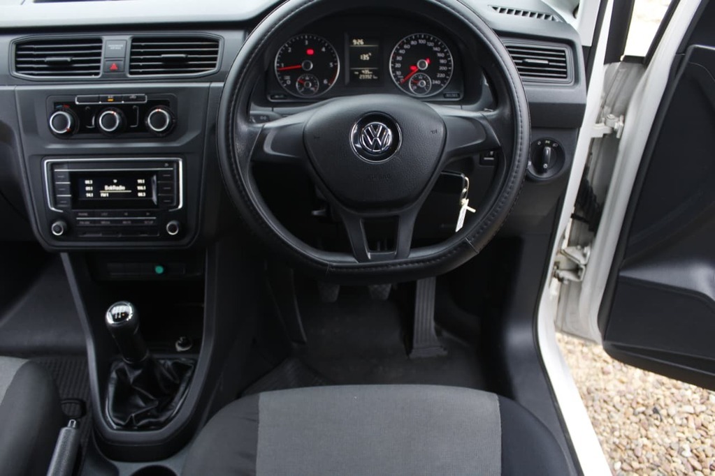 2018 VOLKSWAGEN CADDY, White, 232000Kms, Manual, Panel Van, Diesel, R169 900, Kuilsriver