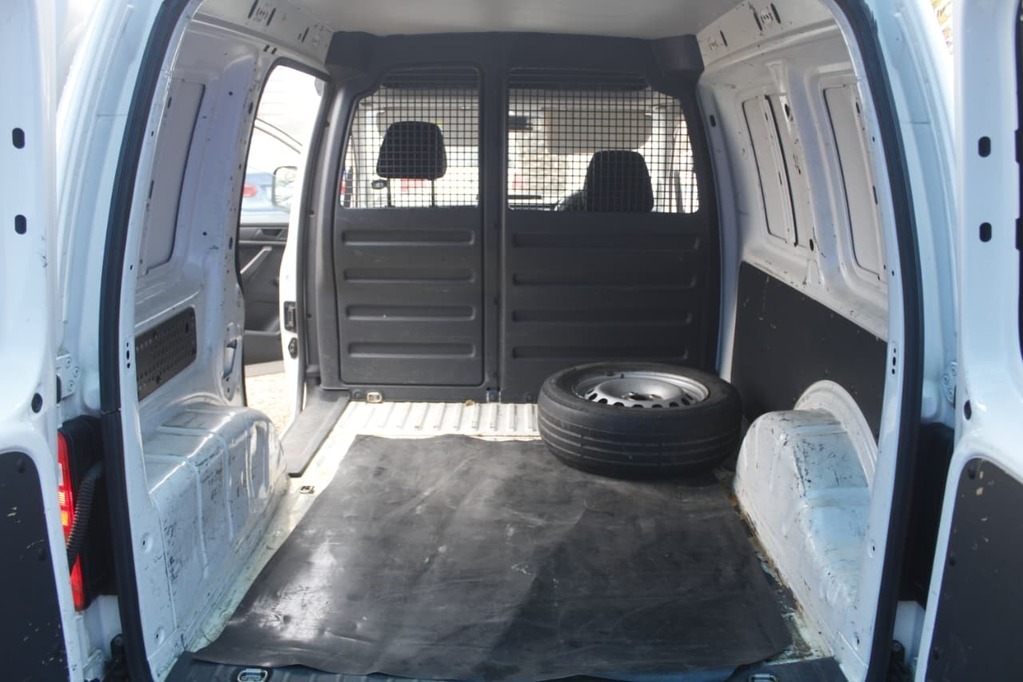 2018 VOLKSWAGEN CADDY, White, 232000Kms, Manual, Panel Van, Diesel, R169 900, Kuilsriver