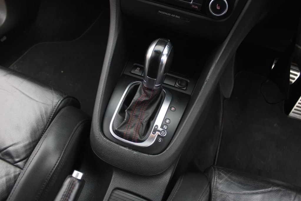 2012 VOLKSWAGEN GOLF 6, White, 187000Kms, Automatic, Hatchback, Petrol, R239 900, Kuilsriver