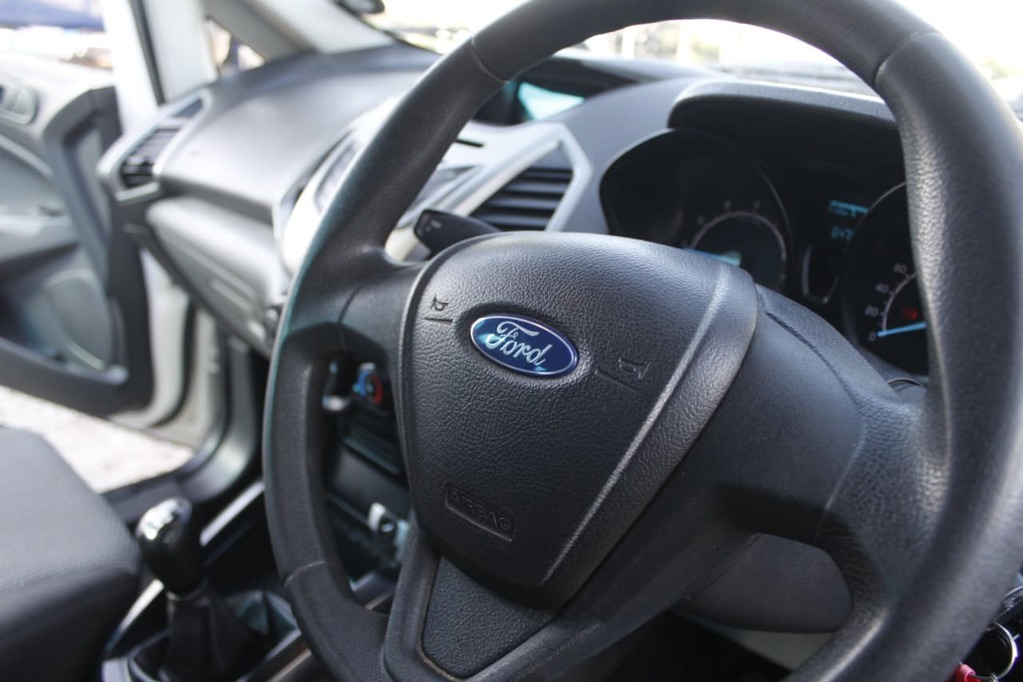 2016 FORD ECOSPORT, White, 126825Kms, Manual, SUV, Petrol, R149 900, Wingfield Motors Kuilsriver