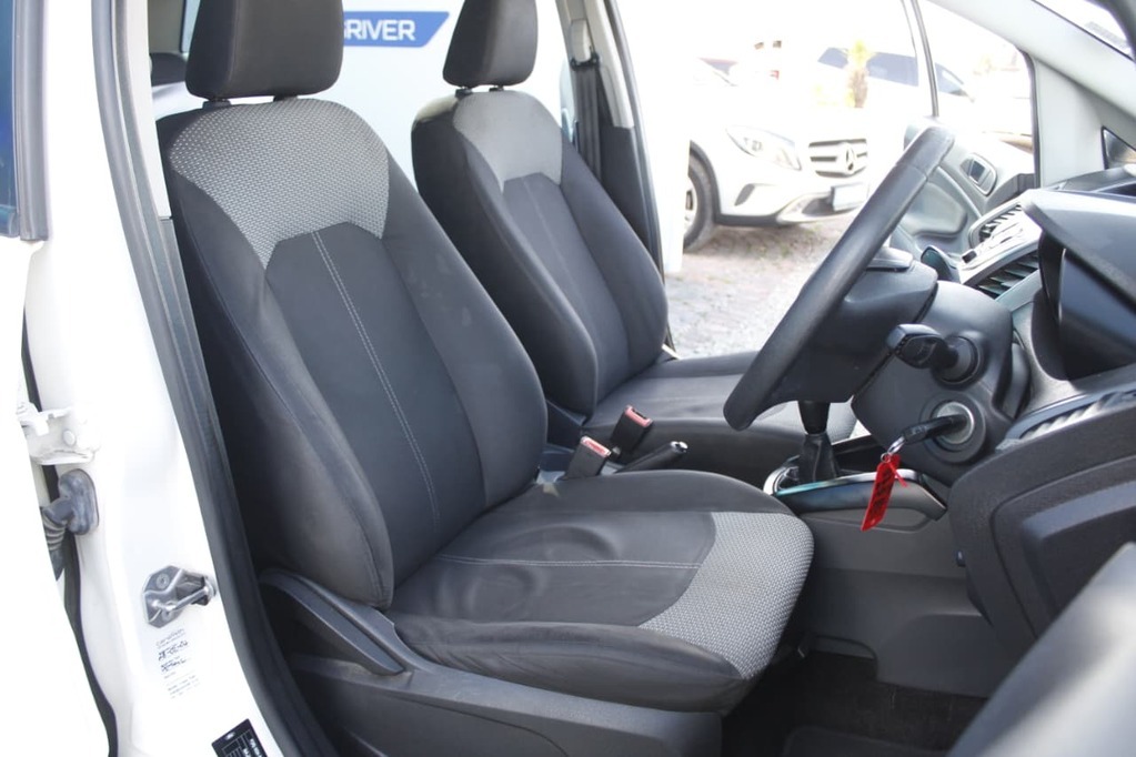 2016 FORD ECOSPORT, White, 126825Kms, Manual, SUV, Petrol, R149 900, Wingfield Motors Kuilsriver
