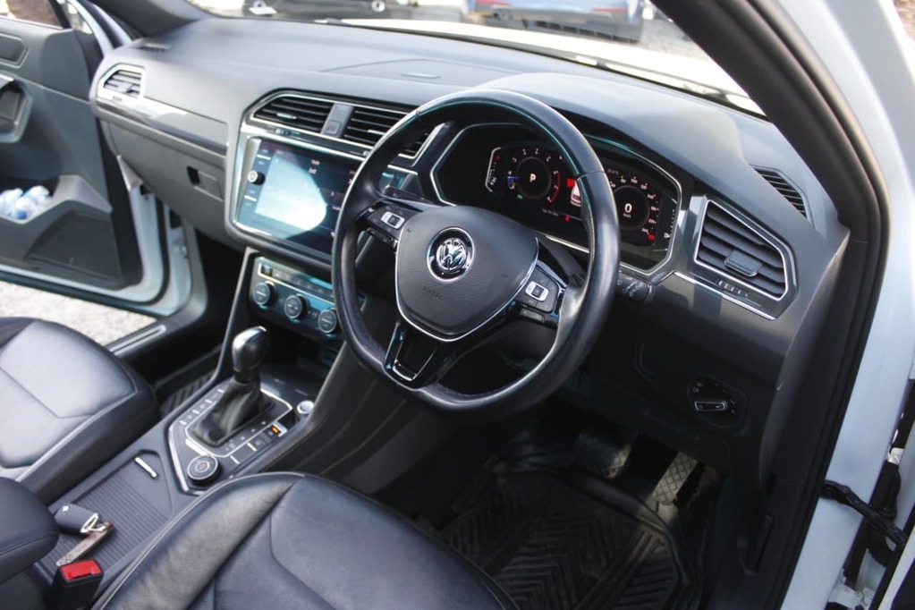 2020 VOLKSWAGEN TIGUAN, White, 69000Kms, Automatic, SUV, Petrol, R519 900, Kuilsriver