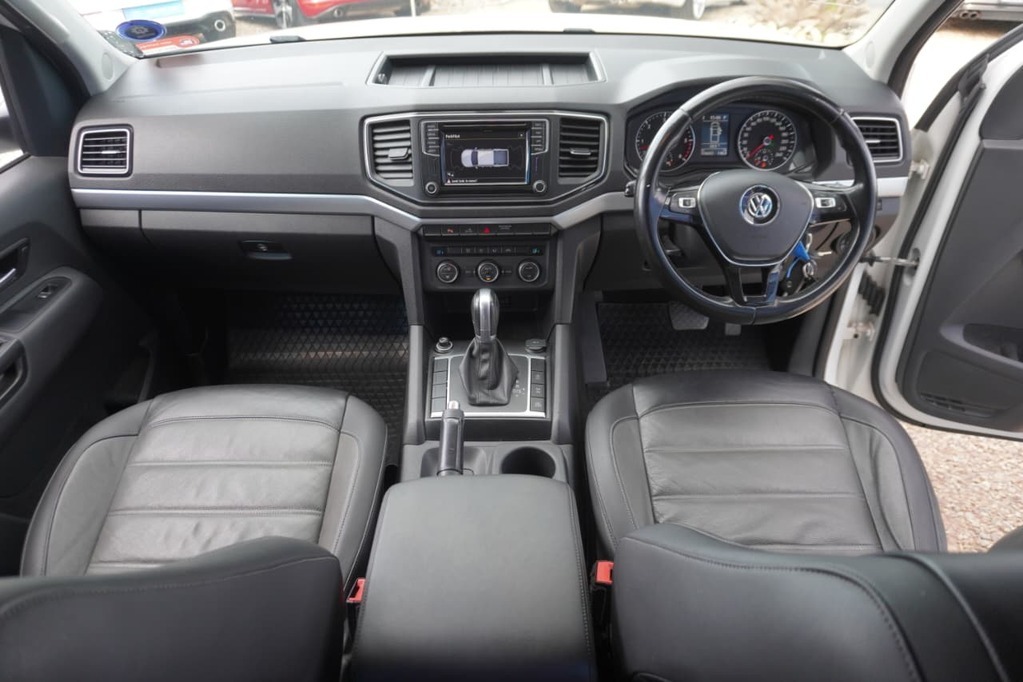 2018 VOLKSWAGEN AMAROK, White, 176000Kms, Automatic, Bakkie Double Cab, Diesel, R399 900, Kuilsriver