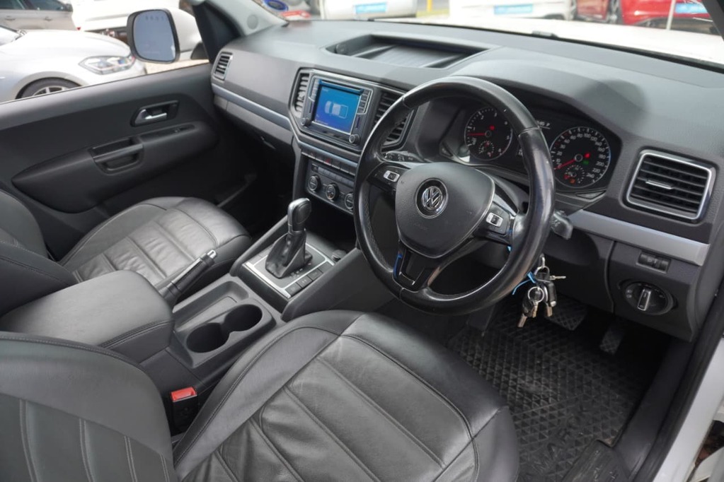 2018 VOLKSWAGEN AMAROK, White, 176000Kms, Automatic, Bakkie Double Cab, Diesel, R399 900, Kuilsriver