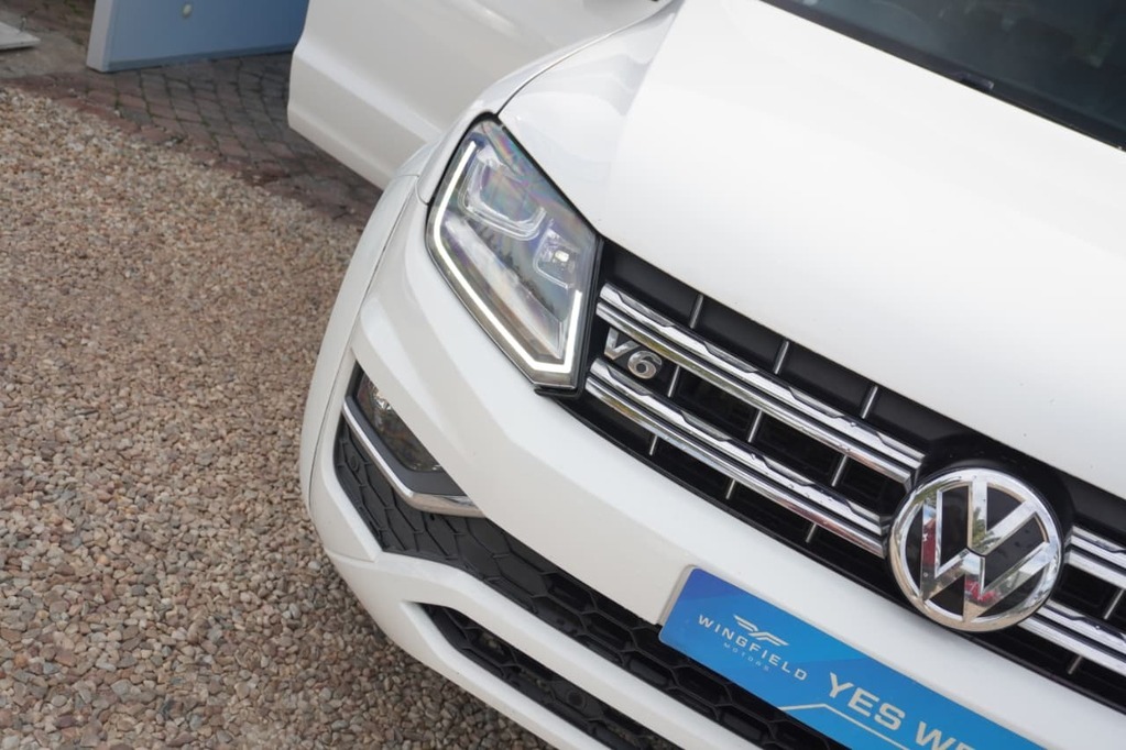 2018 VOLKSWAGEN AMAROK, White, 176000Kms, Automatic, Bakkie Double Cab, Diesel, R399 900, Kuilsriver