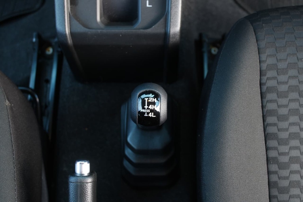 2021 SUZUKI JIMNY, Black, 31666Kms, Automatic, 4 x 4, Petrol, R299 900, Wingfield Motors Kuilsriver