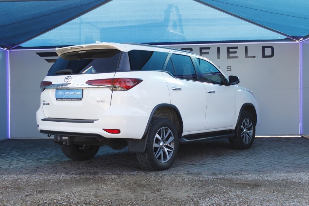 2017 TOYOTA FORTUNER, White, 145500Kms, Automatic, SUV, Diesel, R429 900, Kuilsriver