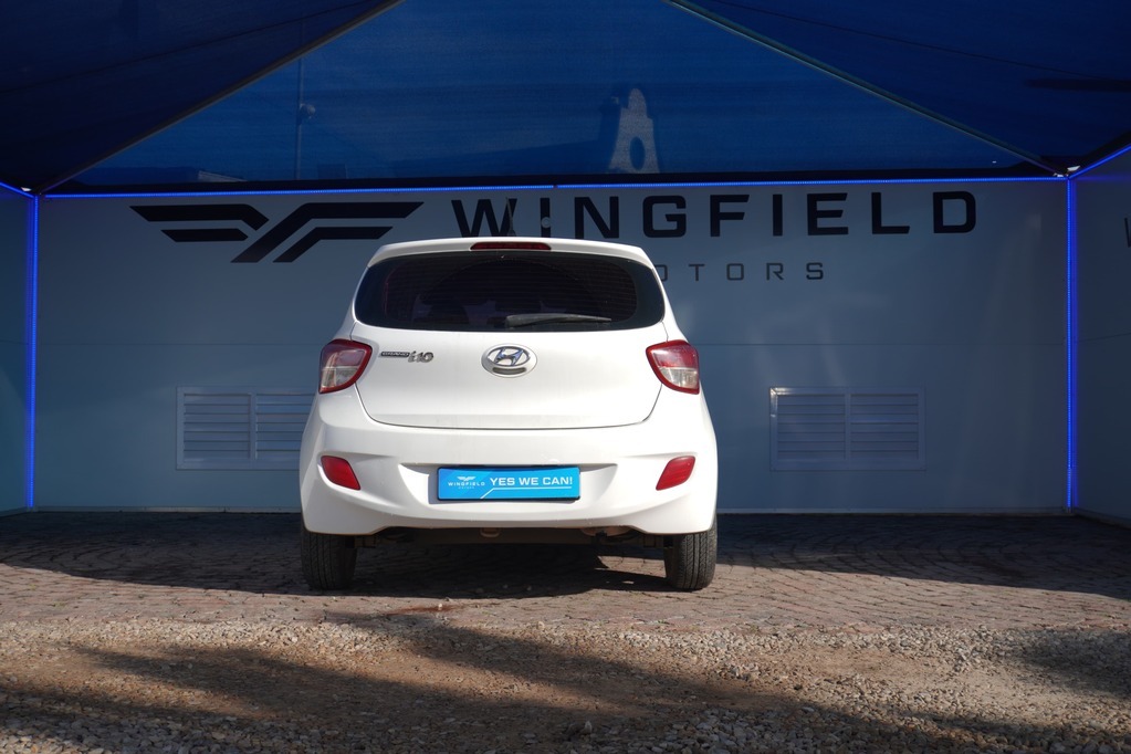 2015 HYUNDAI i10, White, 113271Kms, Manual, Hatchback, Petrol, R109 900, Kuilsriver