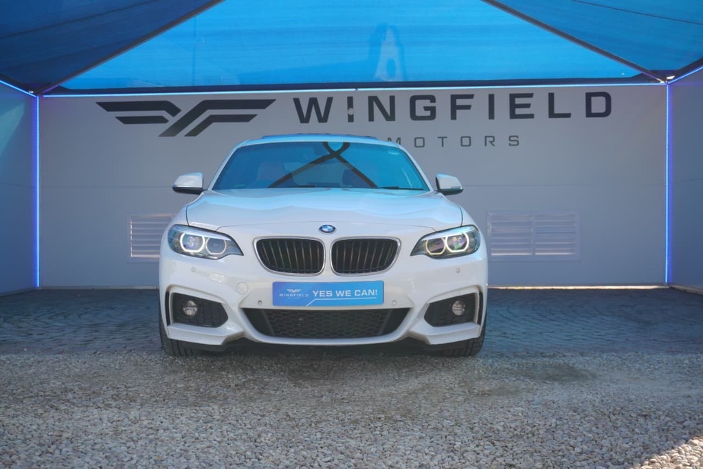 2018 BMW 2 SERIES, White, 145000Kms, Automatic, Coupe, Petrol, R329 900, Kuilsriver