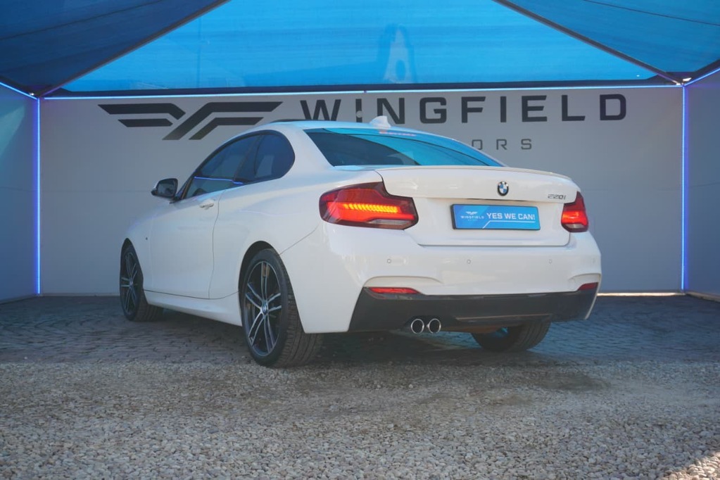 2018 BMW 2 SERIES, White, 145000Kms, Automatic, Coupe, Petrol, R329 900, Kuilsriver