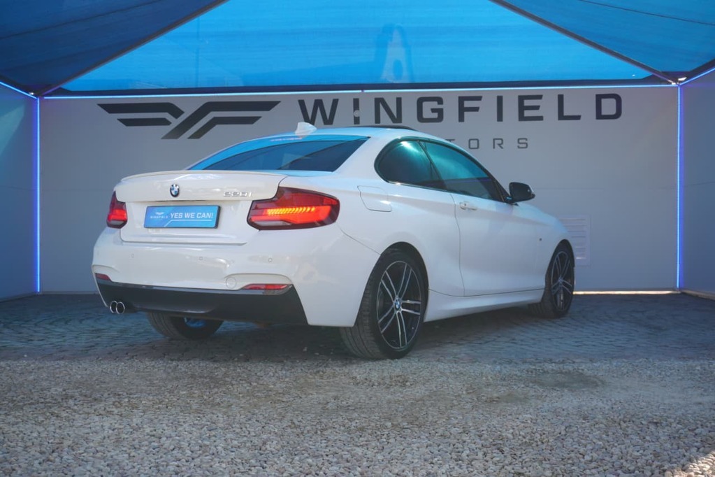 2018 BMW 2 SERIES, White, 145000Kms, Automatic, Coupe, Petrol, R329 900, Kuilsriver
