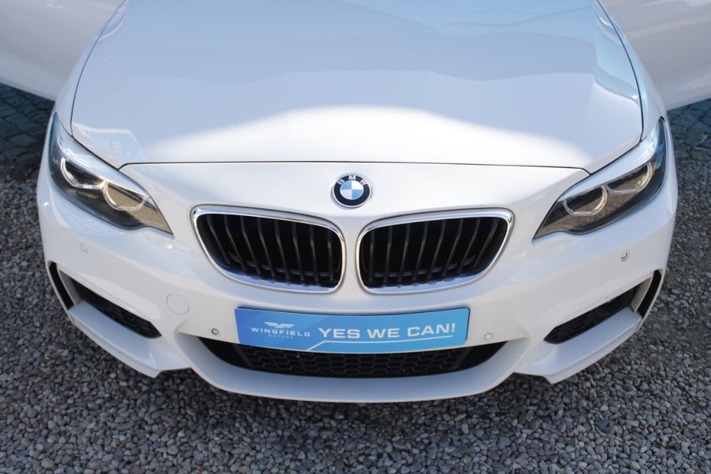 2018 BMW 2 SERIES, White, 145000Kms, Automatic, Coupe, Petrol, R329 900, Kuilsriver