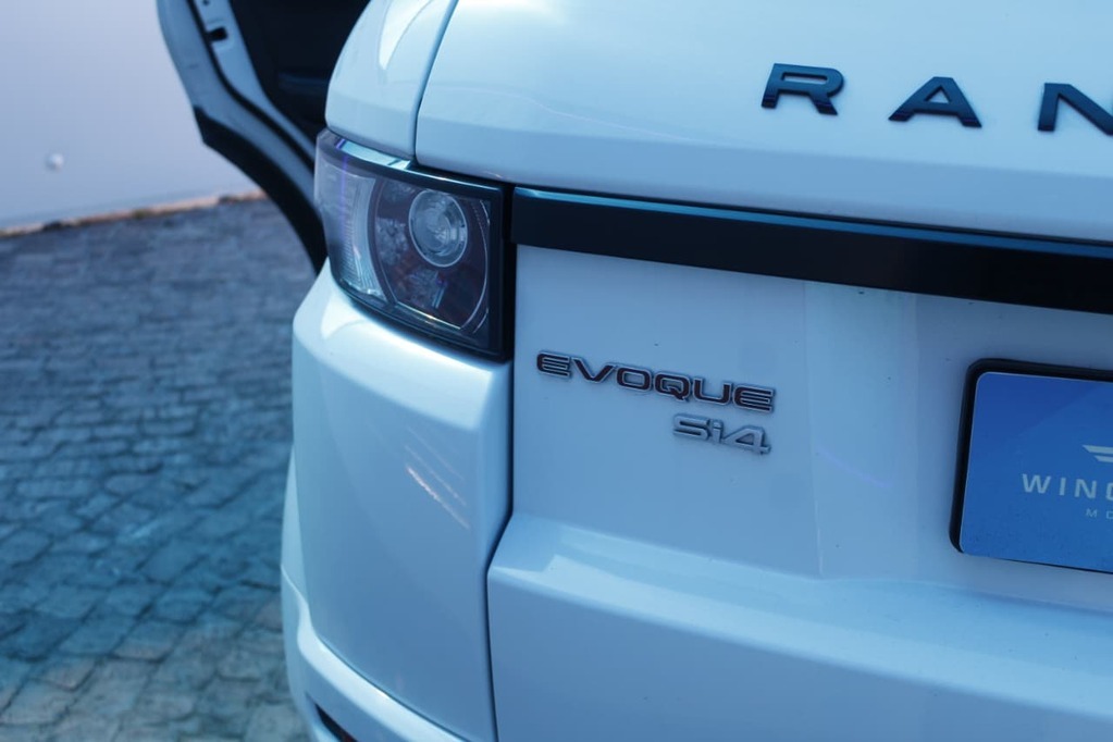 2012 LAND ROVER EVOQUE, White, 96207Kms, Automatic, SUV, Petrol, R284 900, Kuilsriver