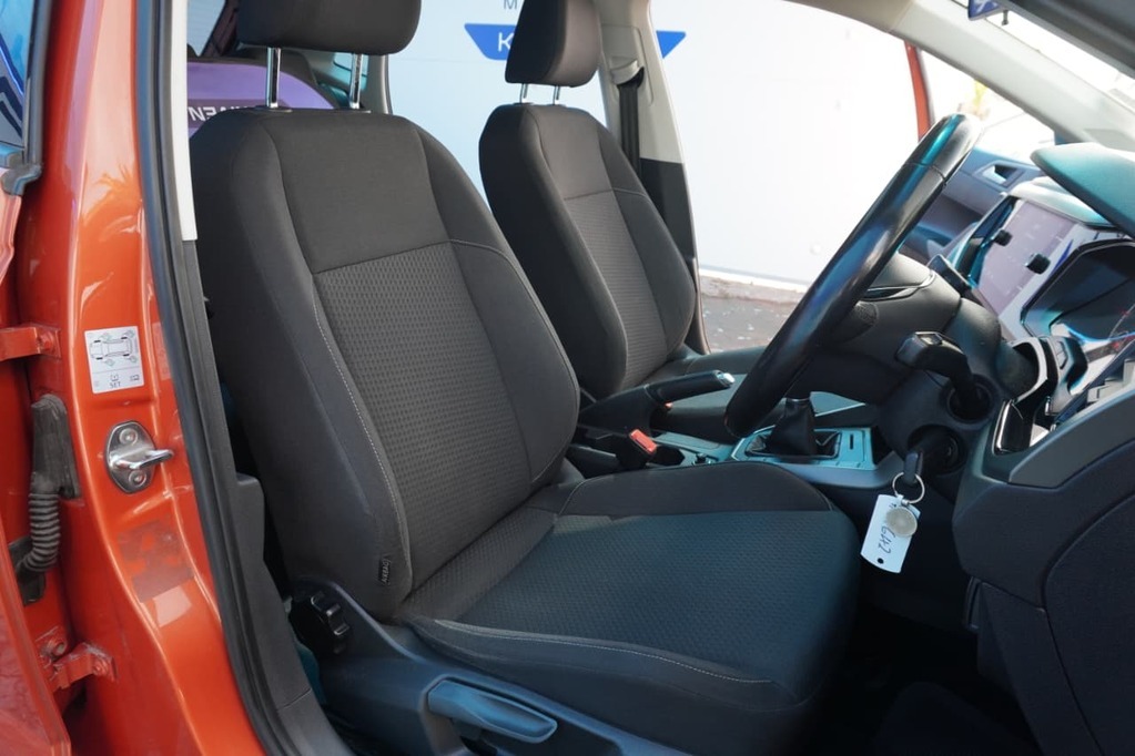 2020 VOLKSWAGEN POLO, Orange, 163823Kms, Manual, Hatchback, Petrol, R249 900, Kuilsriver