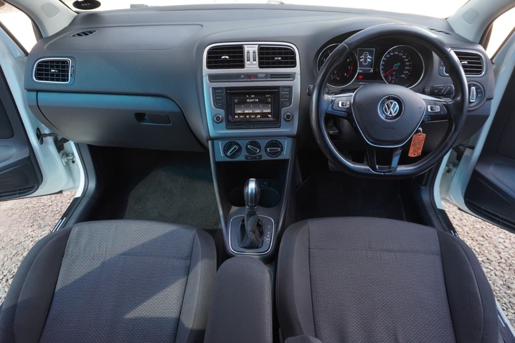 2015 VOLKSWAGEN POLO GP, White, 181690Kms, Automatic, Hatchback, Petrol, R159 900, Kuilsriver