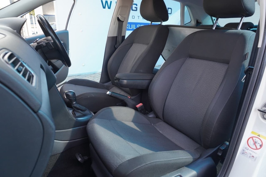 2015 VOLKSWAGEN POLO GP, White, 181690Kms, Automatic, Hatchback, Petrol, R159 900, Kuilsriver