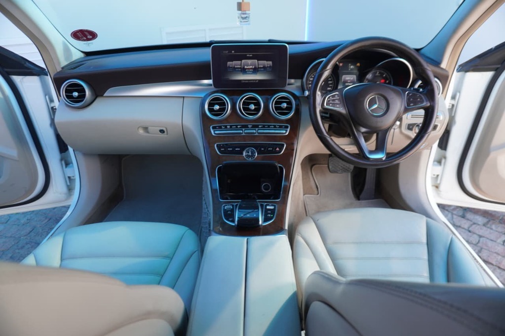 2014 MERCEDES-BENZ C CLASS, White, 147600Kms, Automatic, Sedan, Diesel, R219 900, Kuilsriver