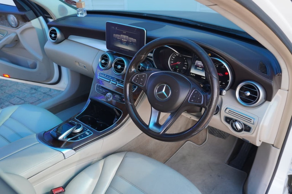 2014 MERCEDES-BENZ C CLASS, White, 147600Kms, Automatic, Sedan, Diesel, R219 900, Kuilsriver