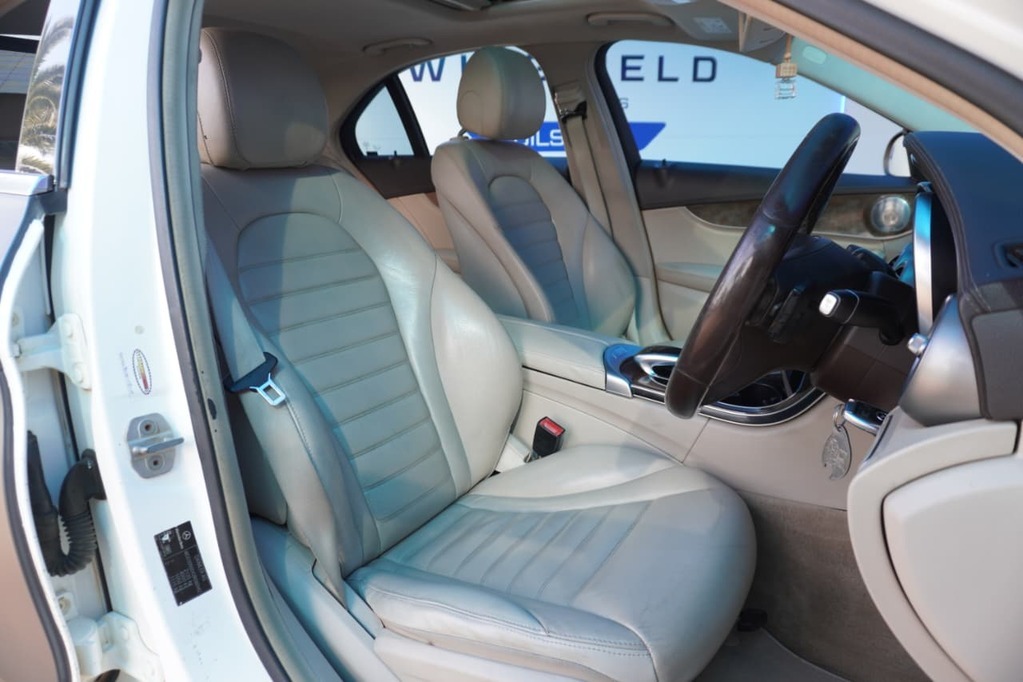 2014 MERCEDES-BENZ C CLASS, White, 147600Kms, Automatic, Sedan, Diesel, R219 900, Kuilsriver