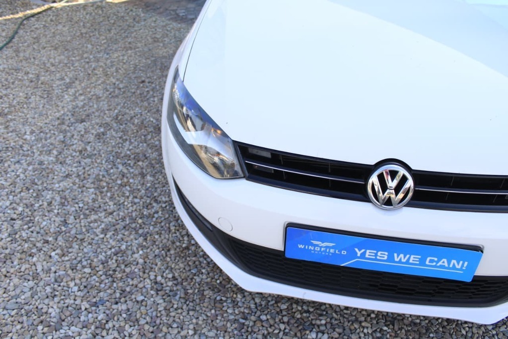 2013 VOLKSWAGEN POLO, White, 166000Kms, Manual, Hatchback, Diesel, R159 900, Kuilsriver