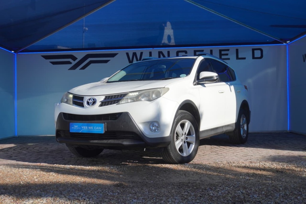 2013 TOYOTA RAV 4, White, 180000Kms, Manual, SUV, Diesel, R210 000, Kuilsriver