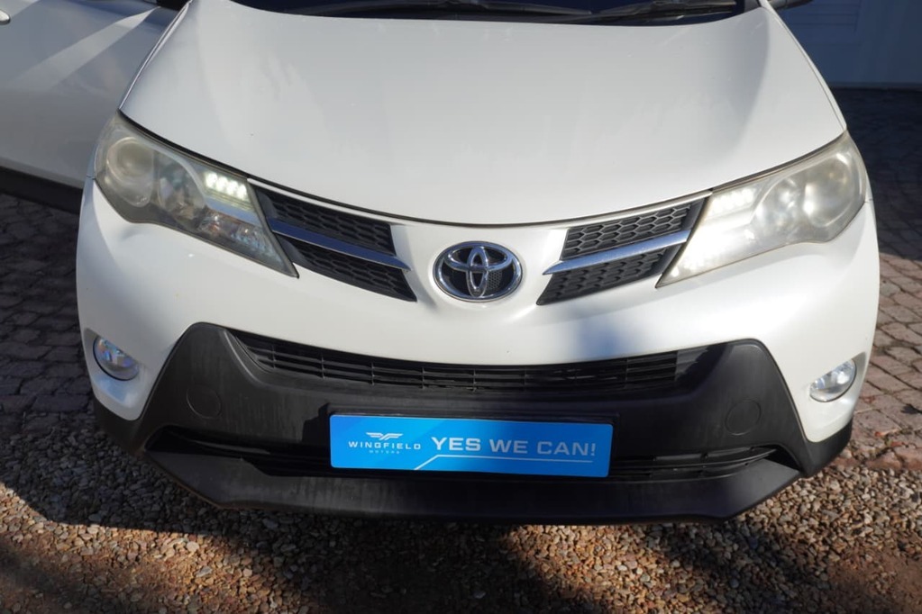 2013 TOYOTA RAV 4, White, 180000Kms, Manual, SUV, Diesel, R210 000, Kuilsriver